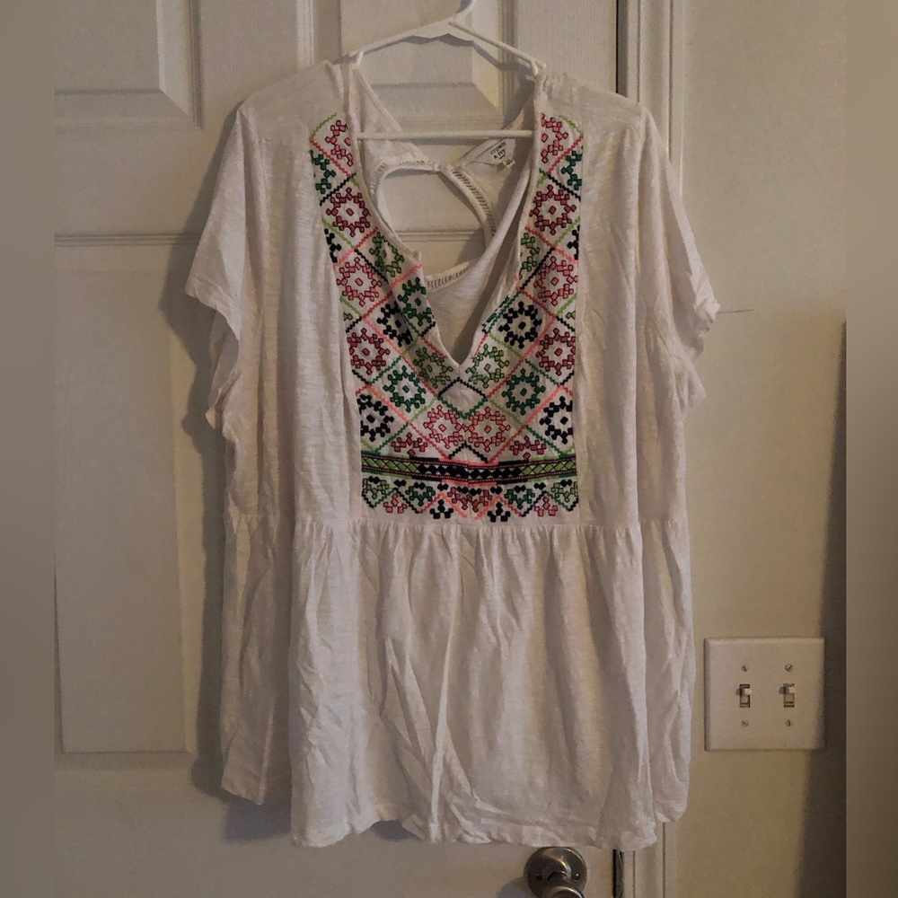 Crown and Ivy top